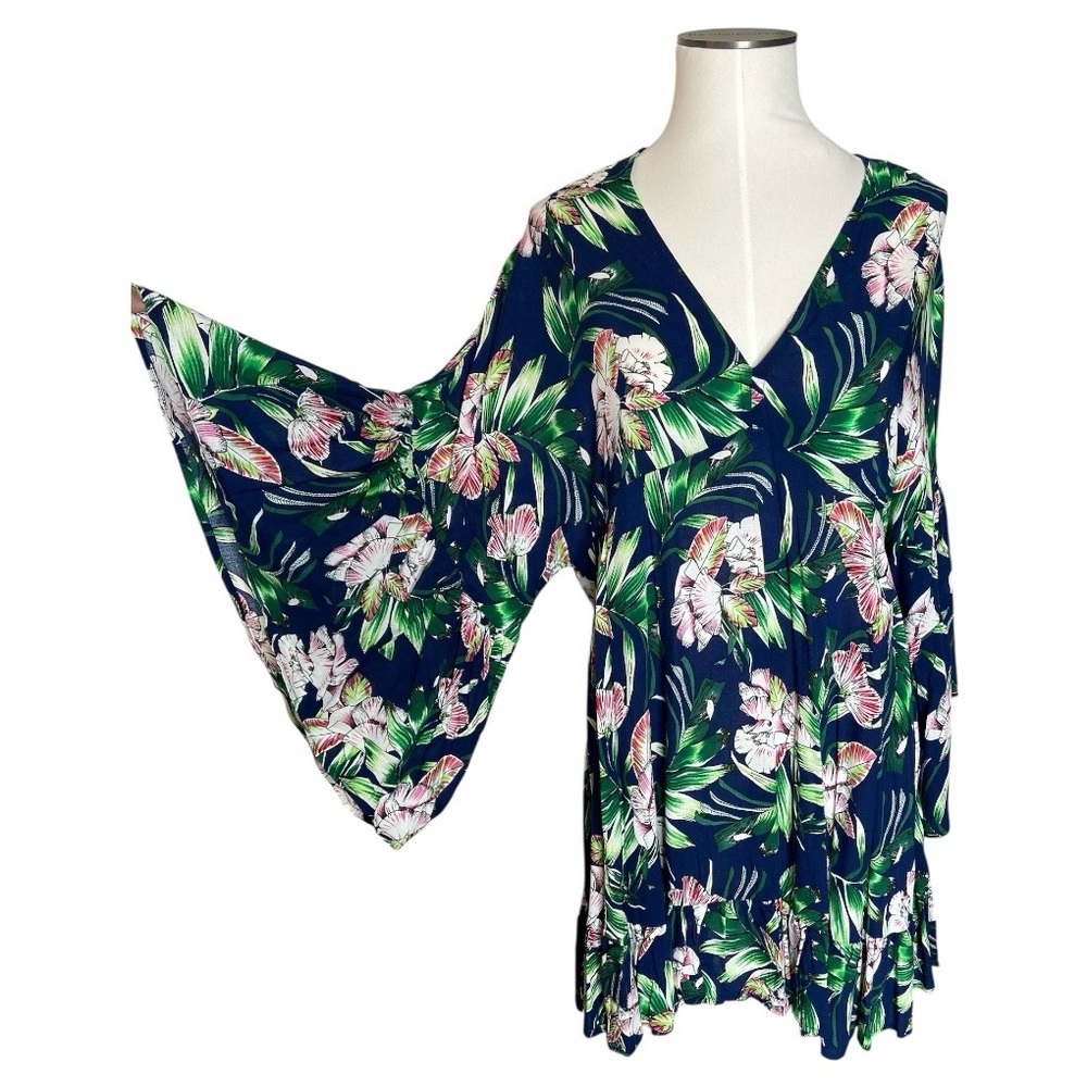 Label of Love Tropical Floral Swim Cover Up Size Medium